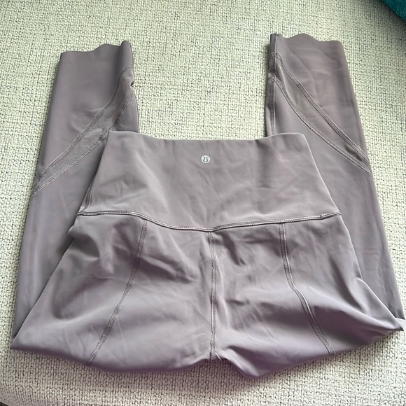 Lululemon Crop Leggings - Picture 4 of 4